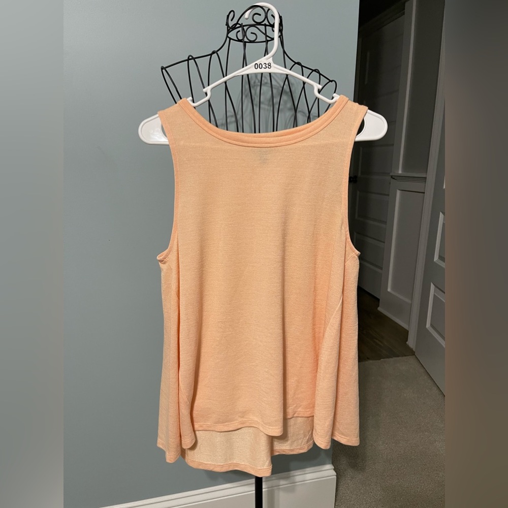 🪸Banana Republic Sleeveless Coral Top🪸 Size M